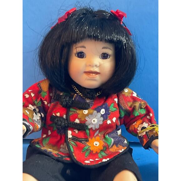 Vintage Marie Obmond mini porcelain doll Tiny Tots Lilly - Picture 2 of 7